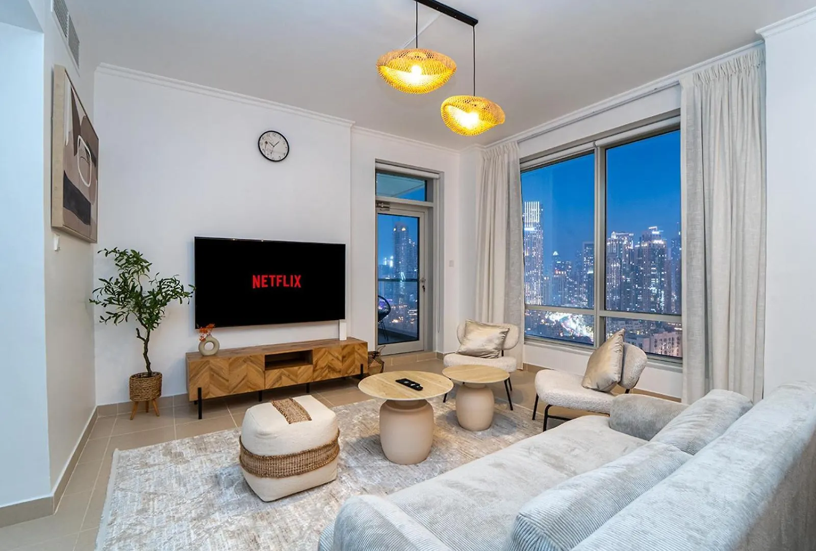 Burj Views 3 Min From Dubai Mall Luxury Downtown Residence 0*,  United Arab Emirates